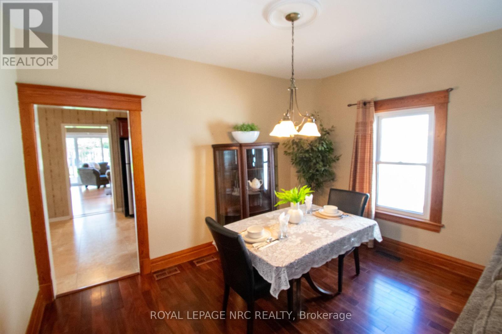 17 Christie Street W, St. Catharines, Ontario  L2N 5H2 - Photo 13 - X13067064