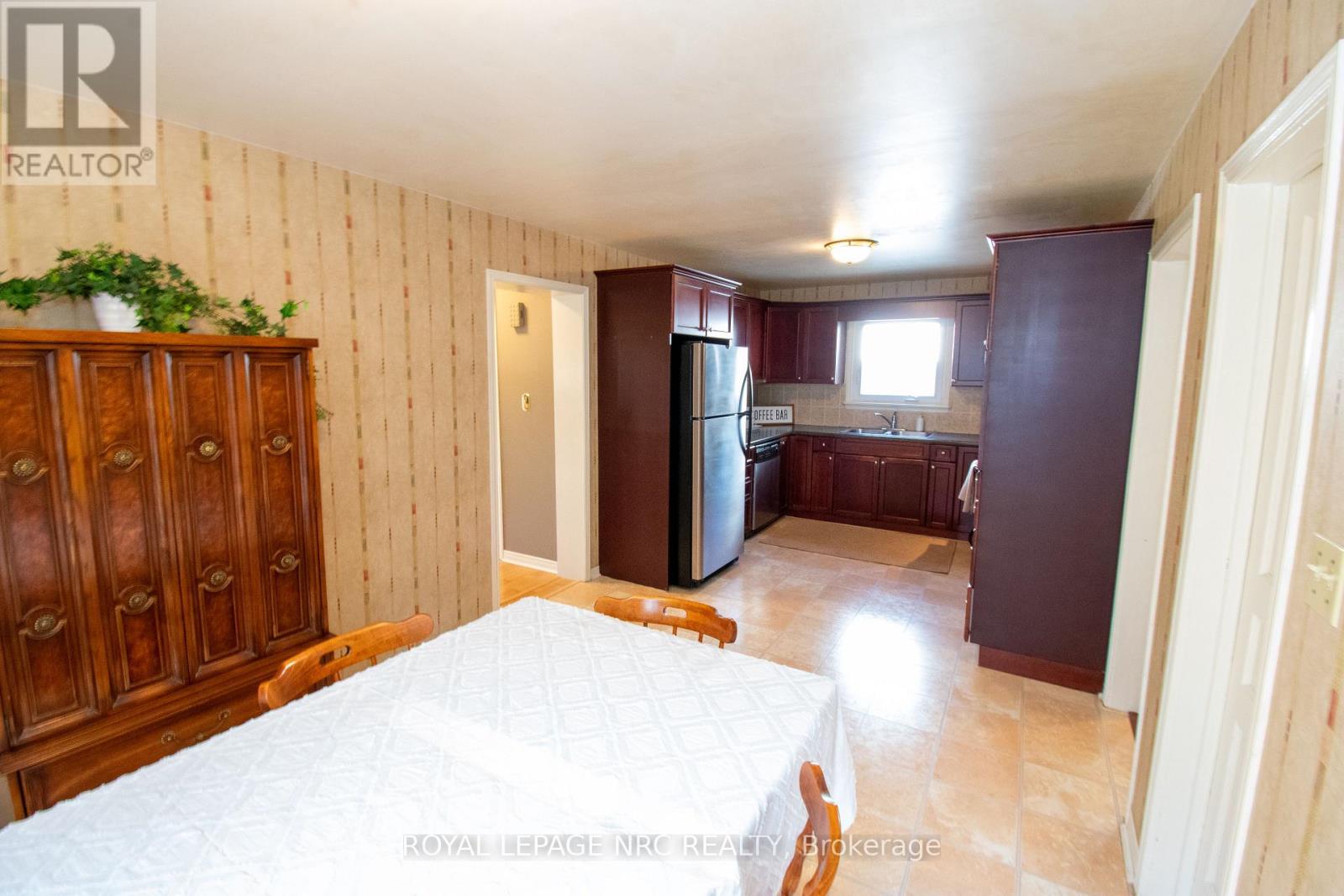 17 Christie Street W, St. Catharines, Ontario  L2N 5H2 - Photo 15 - X13067064