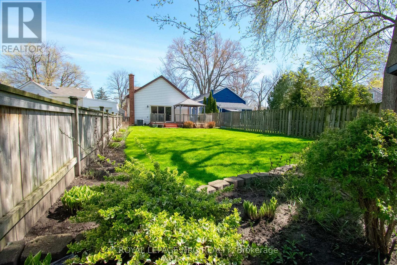 17 Christie Street W, St. Catharines, Ontario  L2N 5H2 - Photo 36 - X13067064