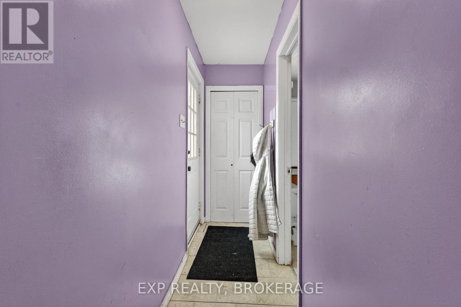 4 Water Street, Rideau Lakes, Ontario  K0G 1V0 - Photo 5 - X13066622