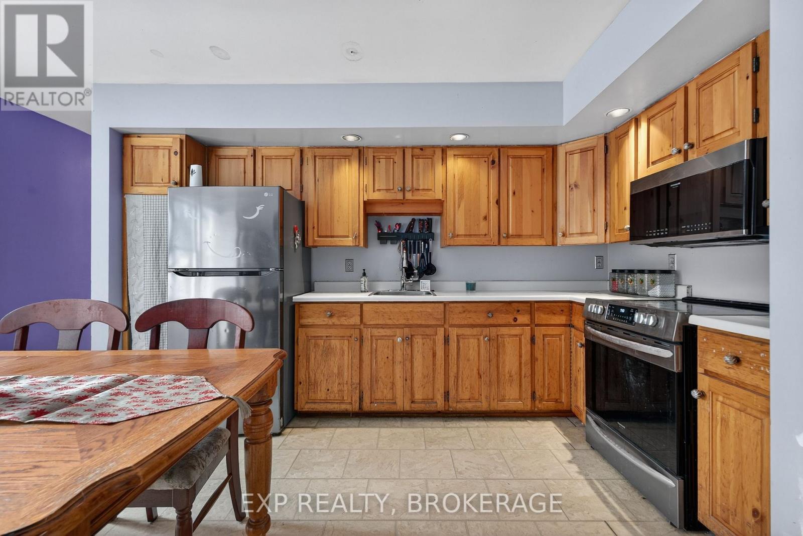 4 Water Street, Rideau Lakes, Ontario  K0G 1V0 - Photo 9 - X13066622