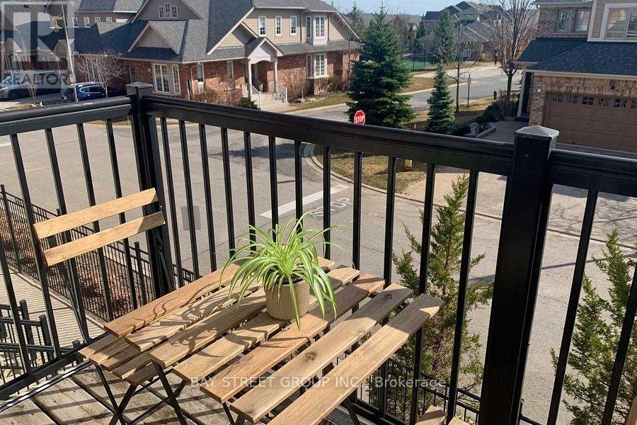 150 Louisbourg Way, Markham, Ontario  L6E 0C3 - Photo 7 - N13067056