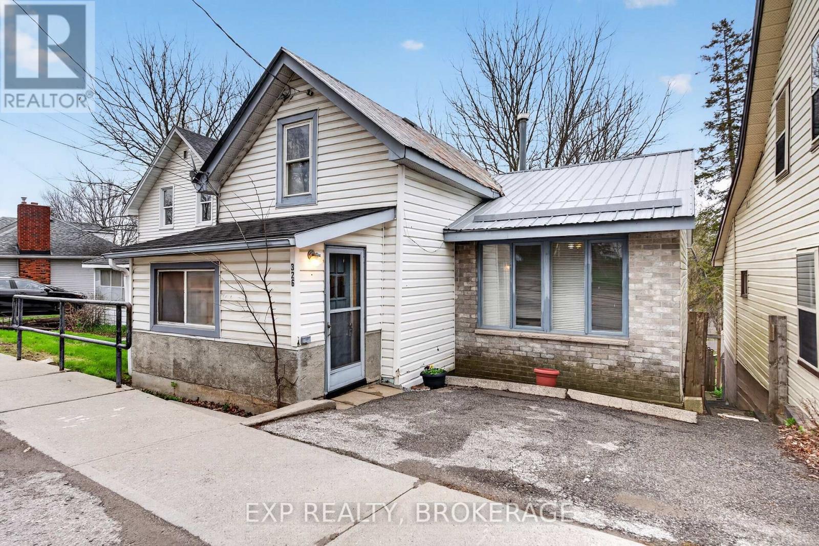 326 DUNDAS STREET, Deseronto, Ontario