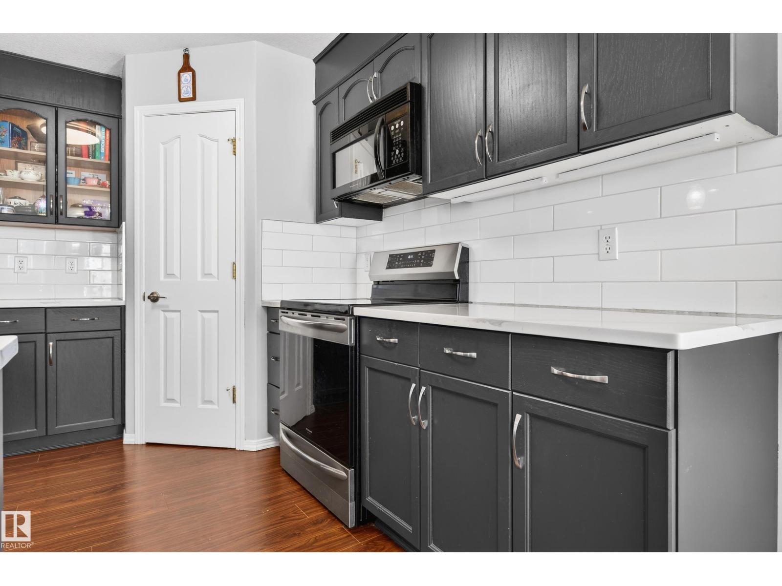 2810 32a St Nw, Edmonton, Alberta  T6T 1T3 - Photo 12 - E4485094