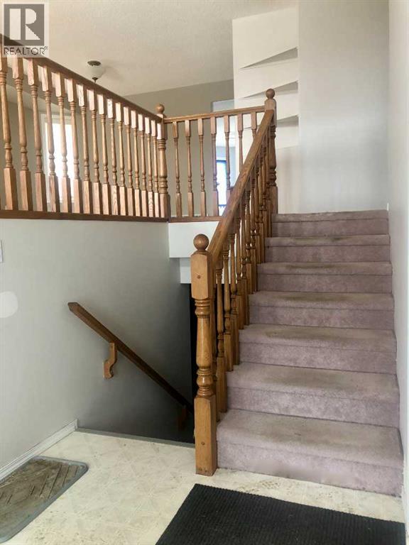 10804 105 Street, High Level, Alberta  T0H 1Z0 - Photo 4 - A2303709