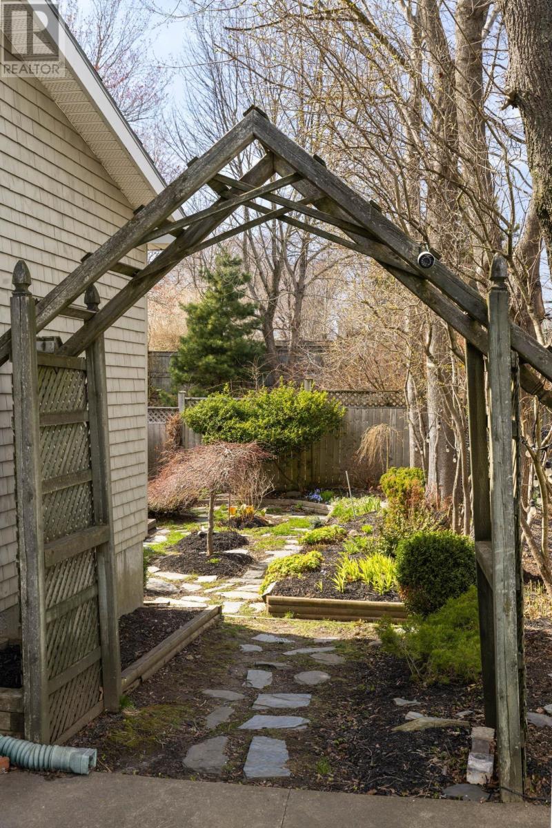 9 Dawson Street, Dartmouth, Nova Scotia  B3A 3A6 - Photo 30 - 202609229