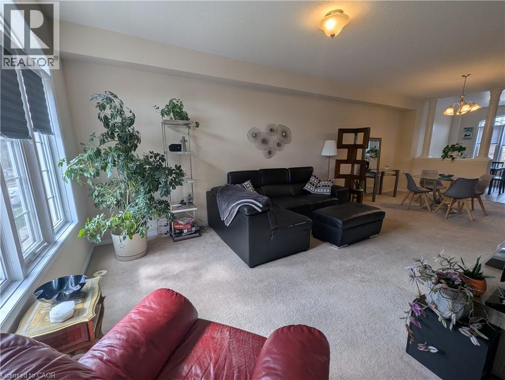 2307 Sutton Drive, Burlington, Ontario  L7L 6Z3 - Photo 4 - 40825425