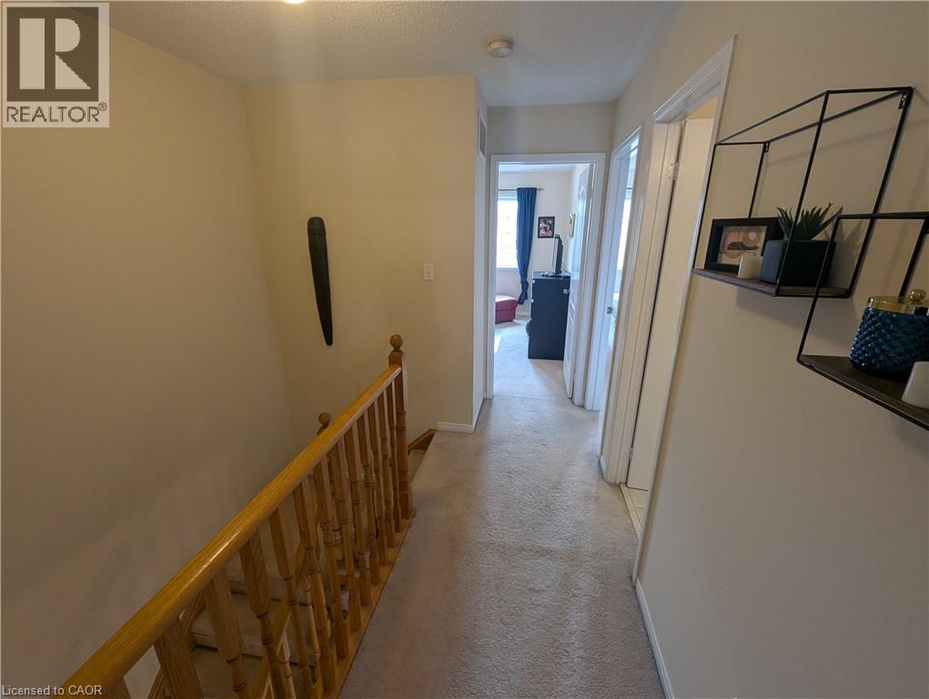 2307 Sutton Drive, Burlington, Ontario  L7L 6Z3 - Photo 9 - 40825425