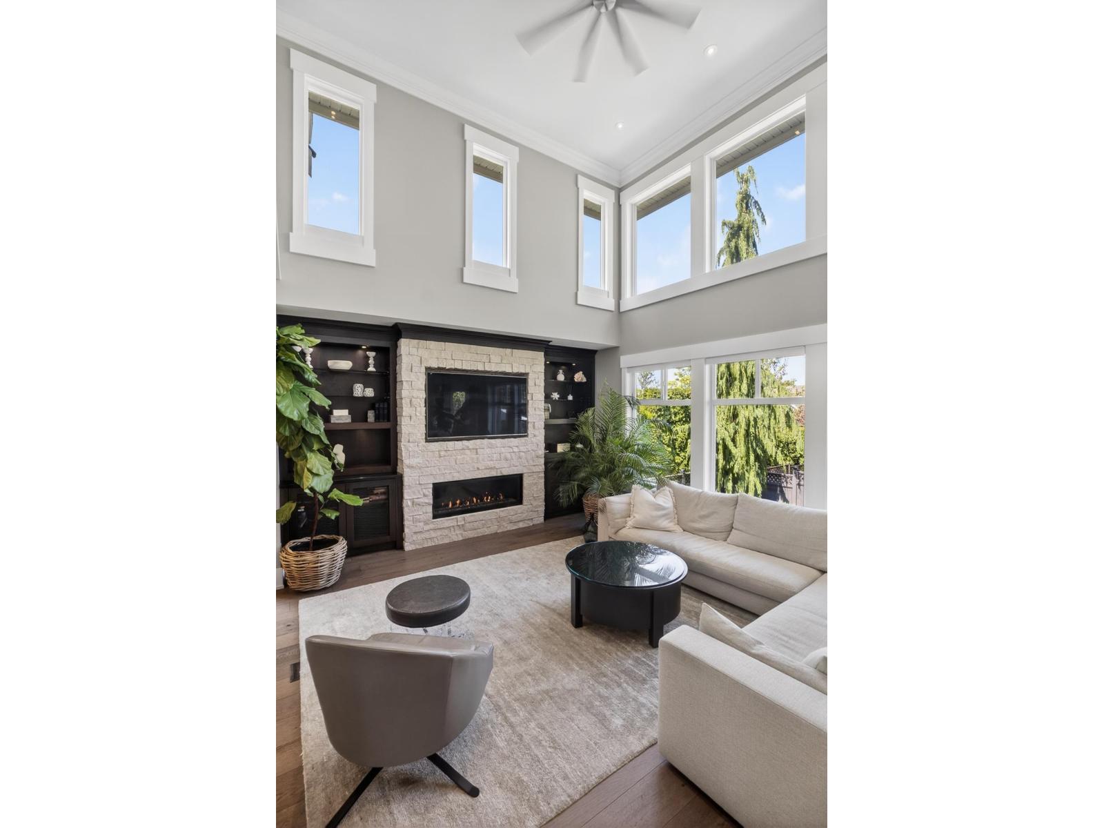 15507 37a Avenue, Surrey, British Columbia  V3S 0H6 - Photo 5 - R3118198