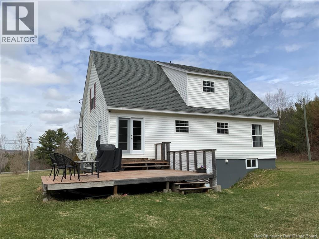 128 Mechanic Street, Bath, New Brunswick  E7J 1H4 - Photo 3 - NB133327