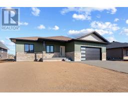 22 BAMAGILLIA STREET, Whitewater Region, Ontario