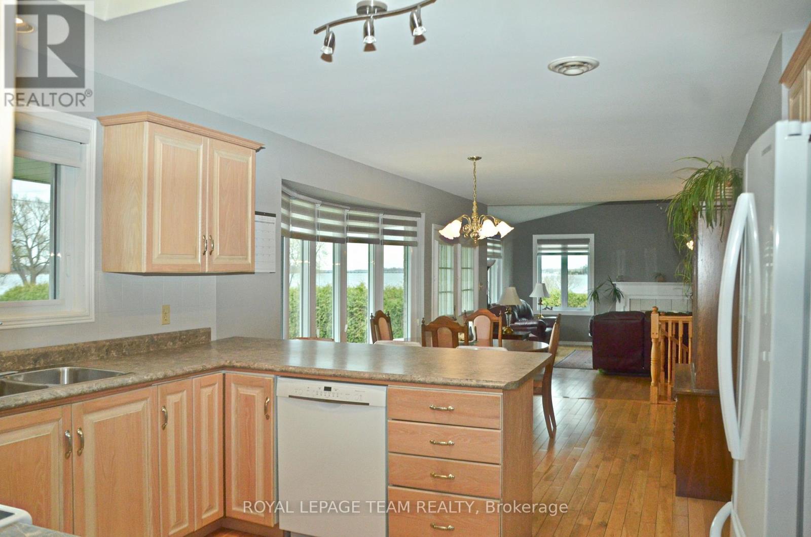 11119 Grisdale Boulevard W, South Dundas, Ontario  K0E 1K0 - Photo 4 - X13067228