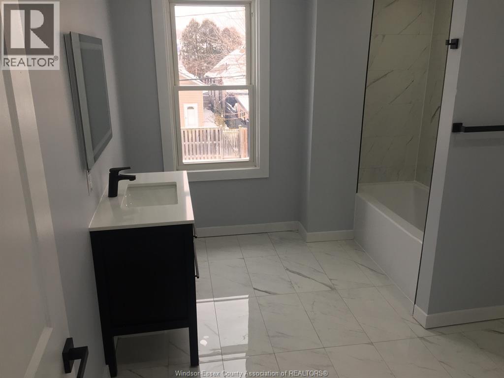 1101 Elsmere, Windsor, Ontario  N9A 2B1 - Photo 17 - 26009755