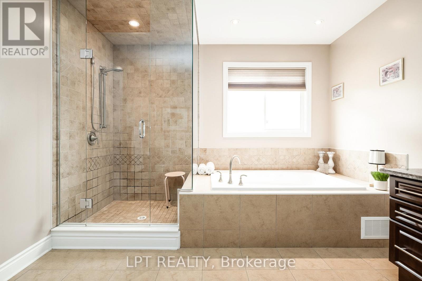 415 Landswood Way, Ottawa, Ontario  K2S 0A3 - Photo 23 - X13061296