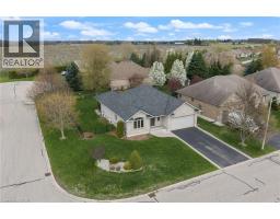 332 DUNCOMBE Road, Waterford, Ontario