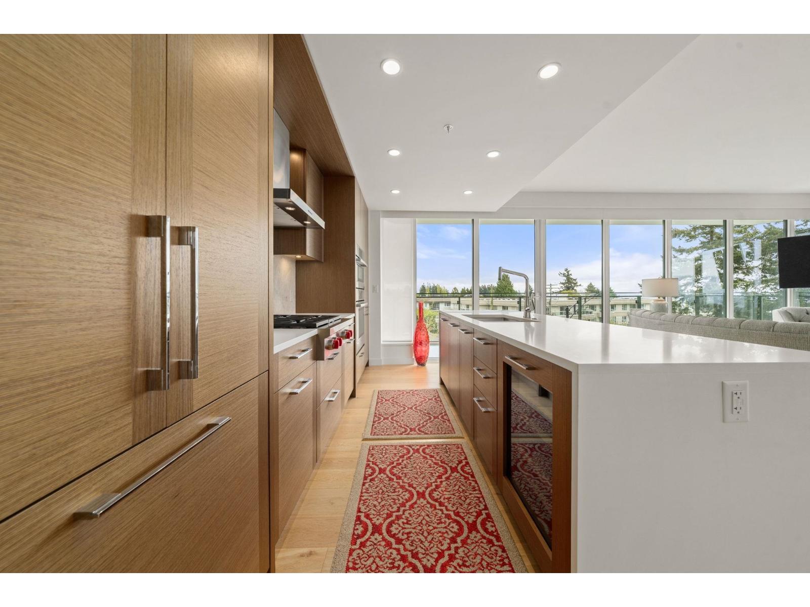 305 1439 George Street, White Rock, British Columbia  V4B 0B9 - Photo 14 - R3117418