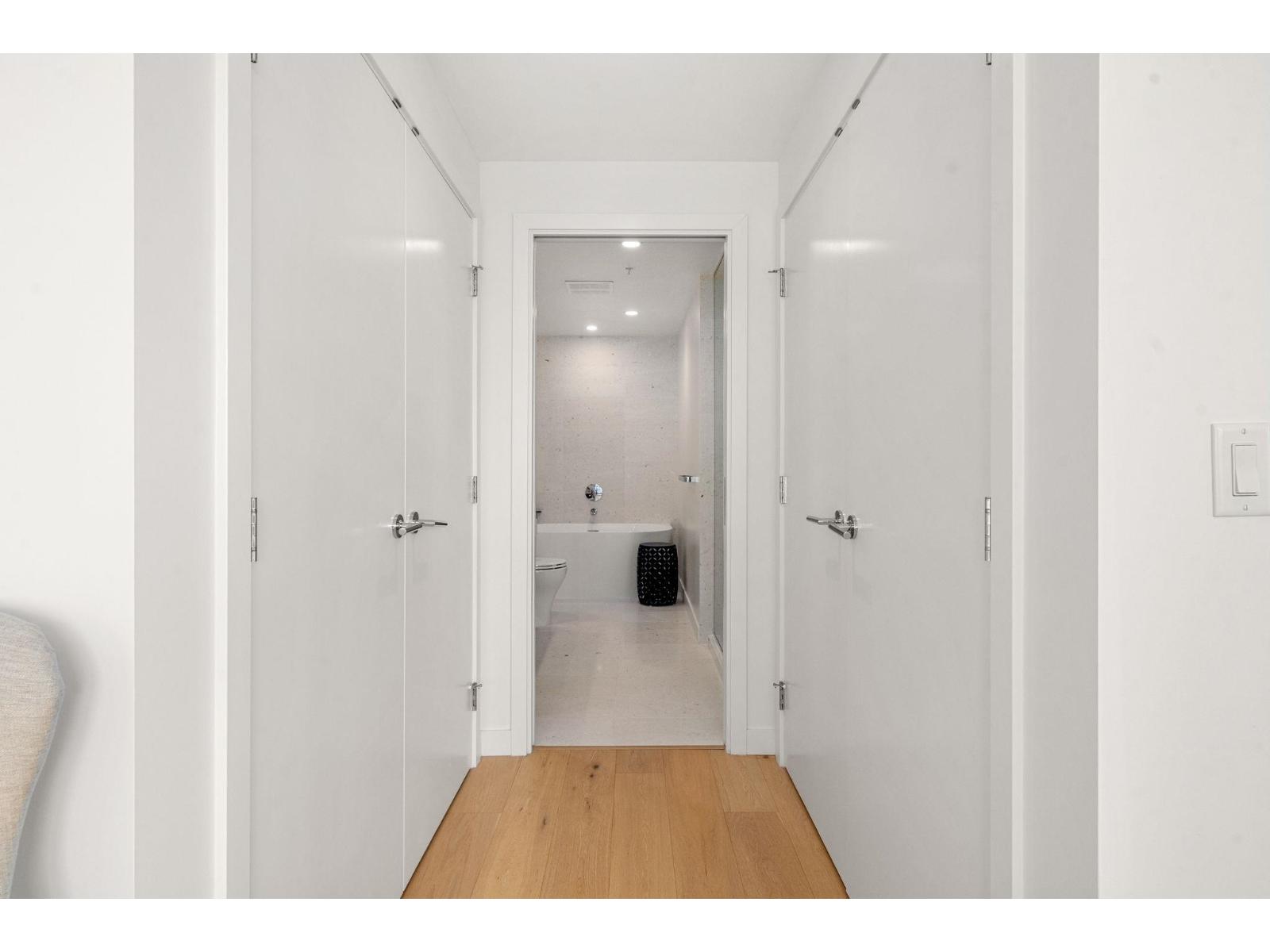 305 1439 George Street, White Rock, British Columbia  V4B 0B9 - Photo 20 - R3117418