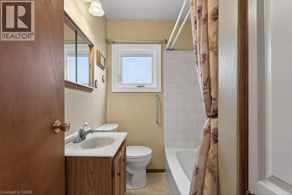 5 Mahony Avenue, Hamilton, Ontario  L8H 3C3 - Photo 8 - 40819556