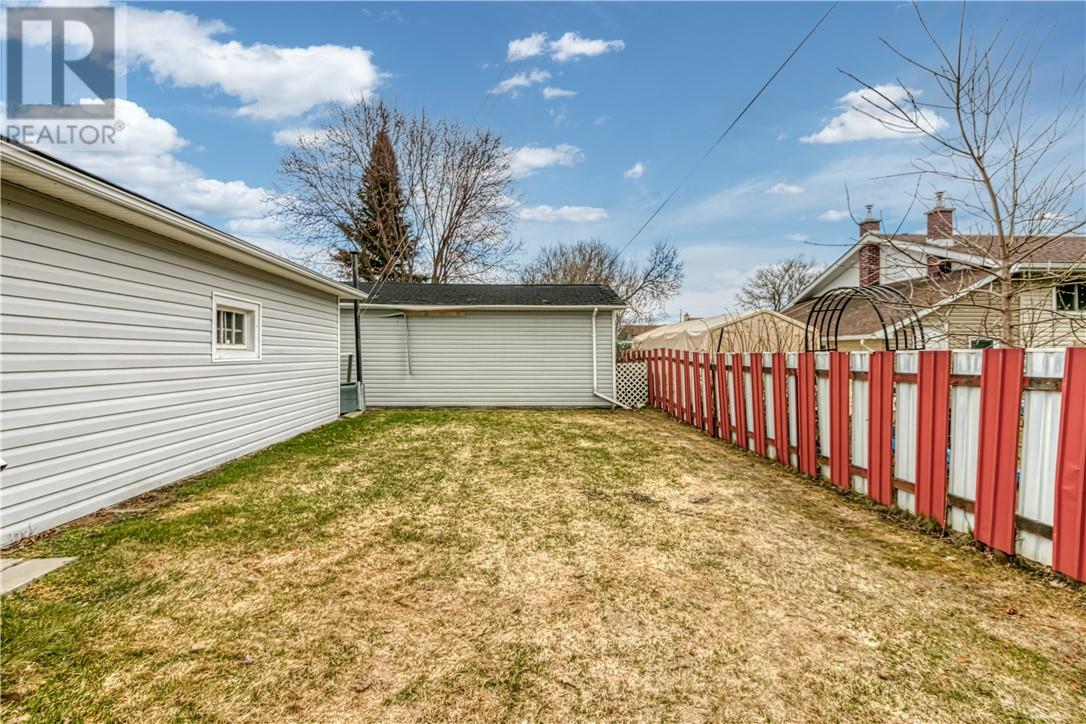 72 King Street, Chelmsford, Ontario  P0M 1L0 - Photo 6 - 2127401