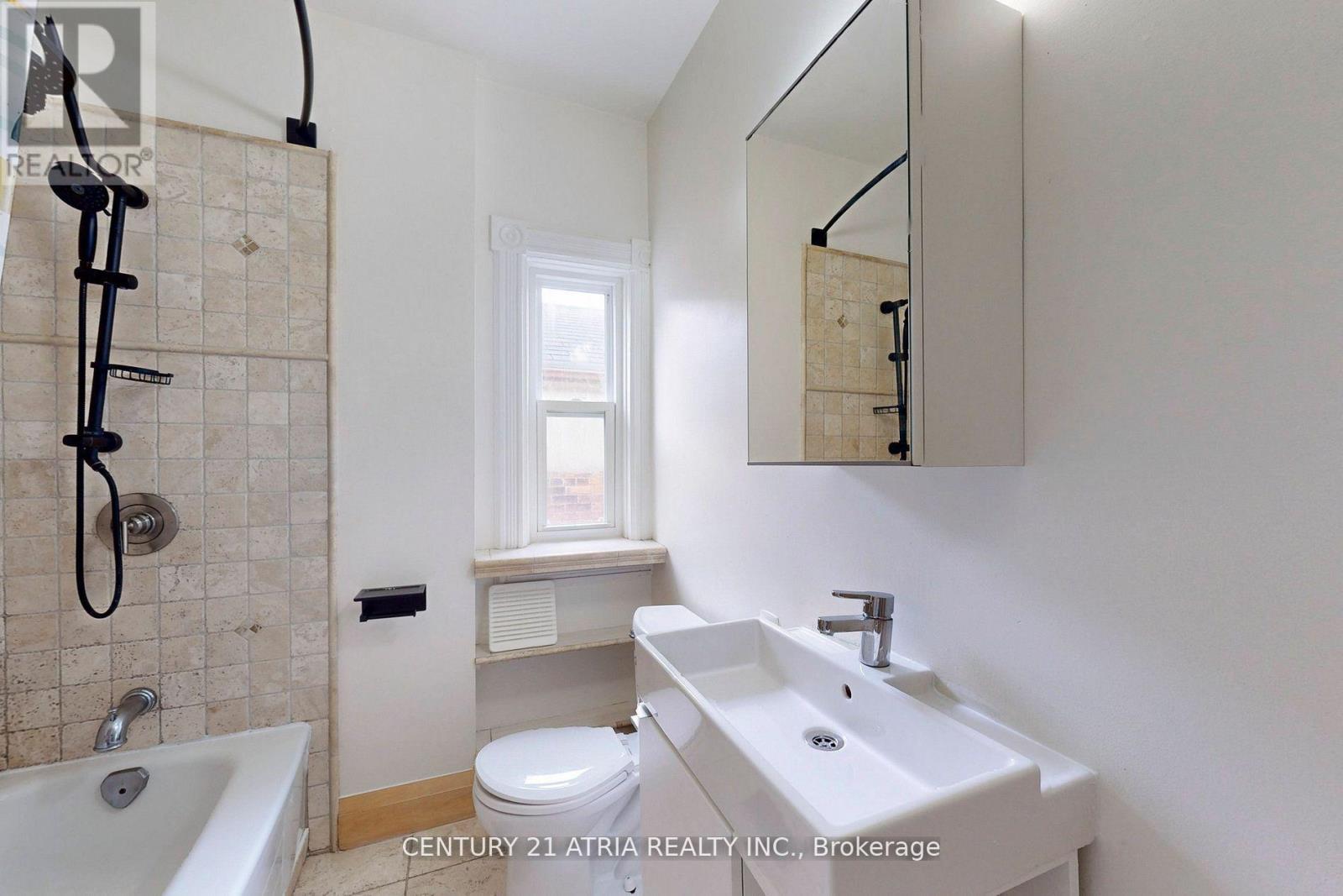 498 Manning Avenue, Toronto, Ontario  M6G 2V7 - Photo 22 - C13067172