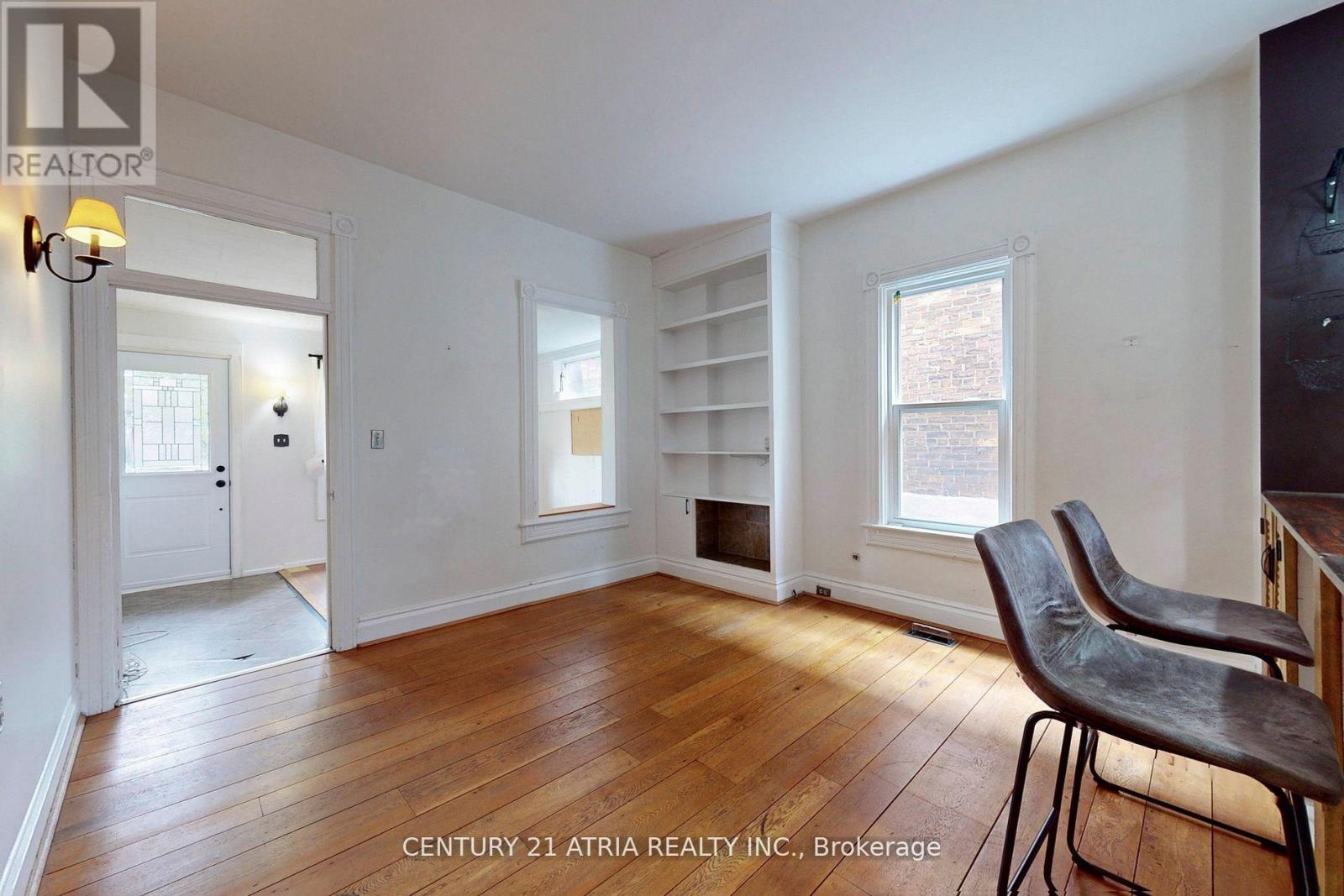498 Manning Avenue, Toronto, Ontario  M6G 2V7 - Photo 8 - C13067172