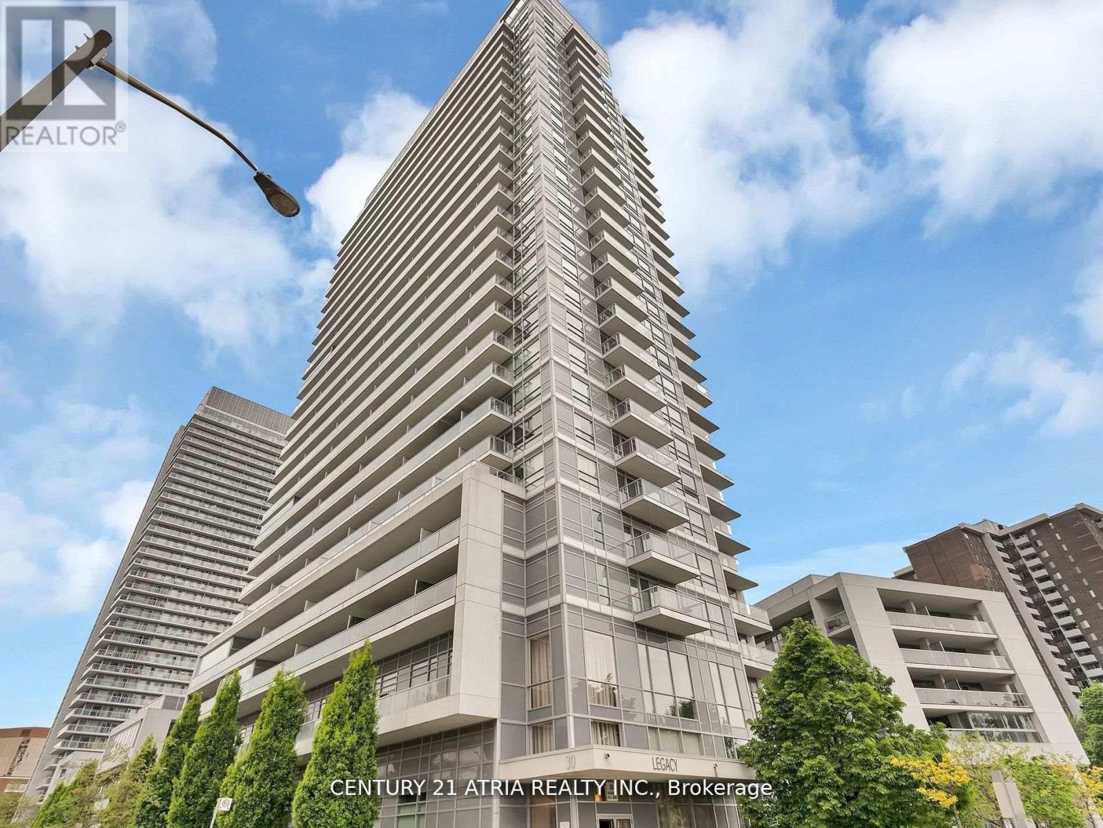 308 - 30 HERONS HILLS WAY, Toronto, Ontario