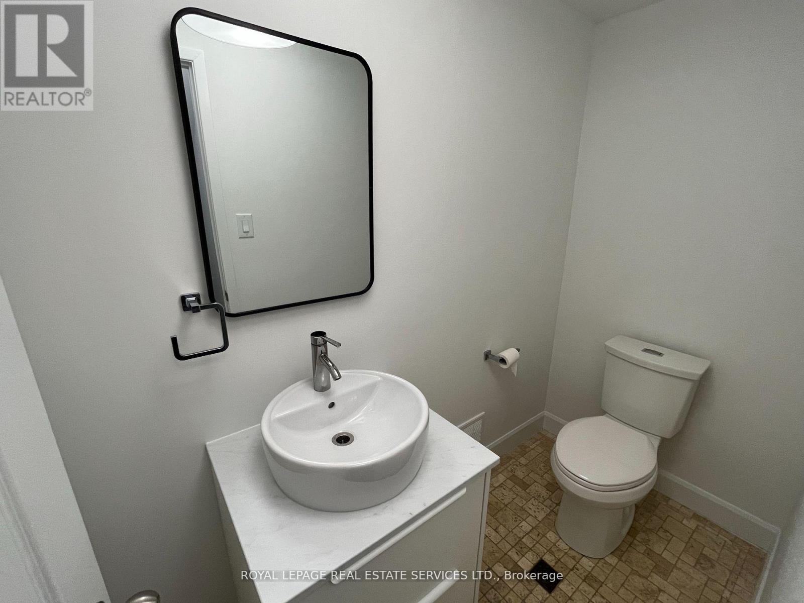 10 Yetta Shepway, Toronto, Ontario  M2Z 1X9 - Photo 7 - C13067202