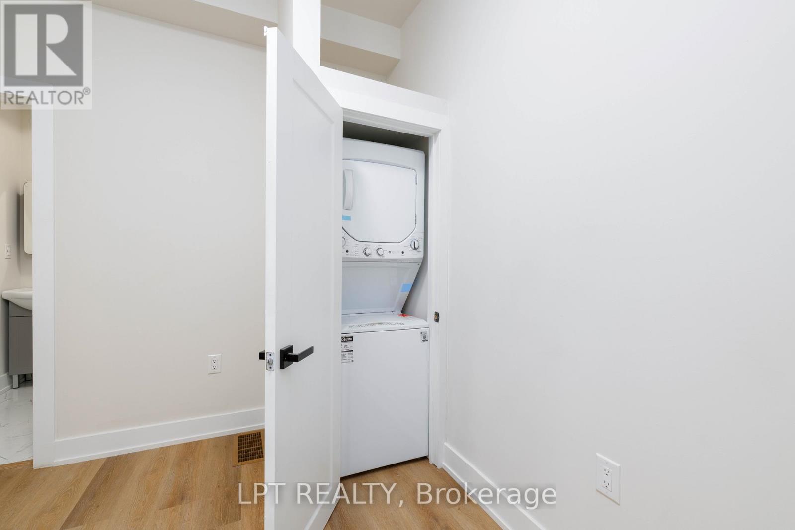 C - 627 Crawford Street, Toronto, Ontario  M6G 3K1 - Photo 9 - C13067246