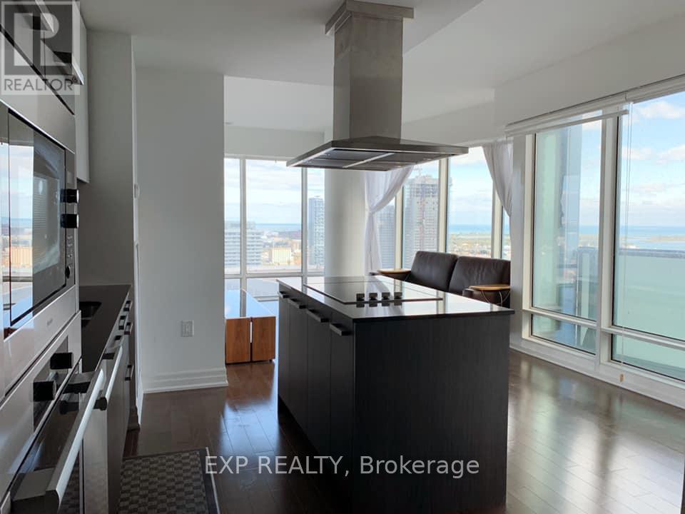 3611 - 8 The Esplanade, Toronto, Ontario  M5E 0A6 - Photo 7 - C13067270