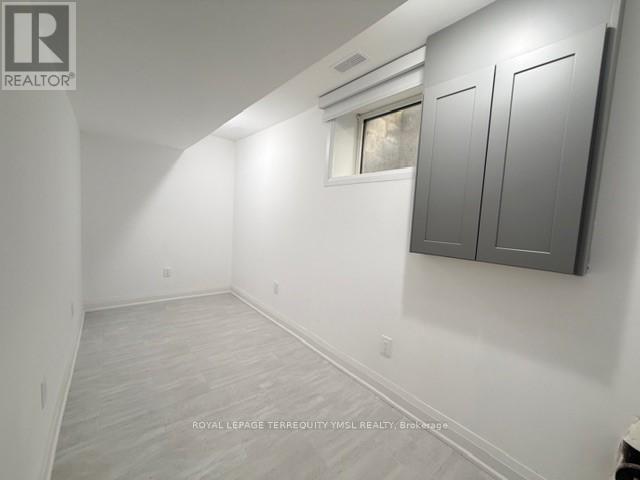 3 - 162 Markham Street, Toronto, Ontario  M6J 2G6 - Photo 11 - C13067382
