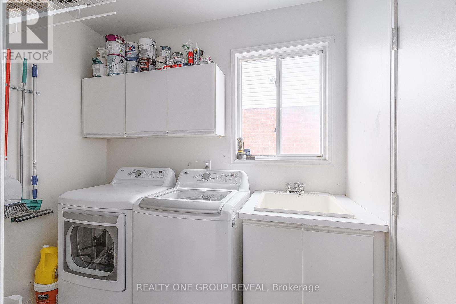 37 Wetherburn Drive, Whitby, Ontario  L1P 1M7 - Photo 18 - E13067186