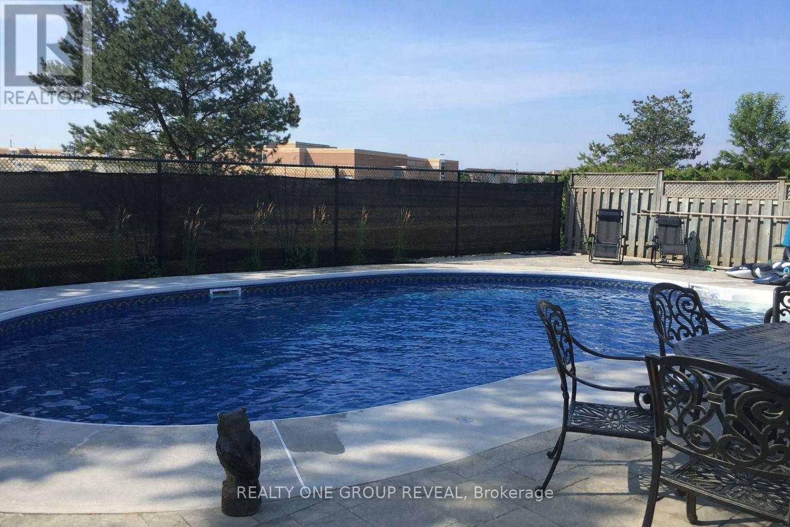 37 Wetherburn Drive, Whitby, Ontario  L1P 1M7 - Photo 39 - E13067186