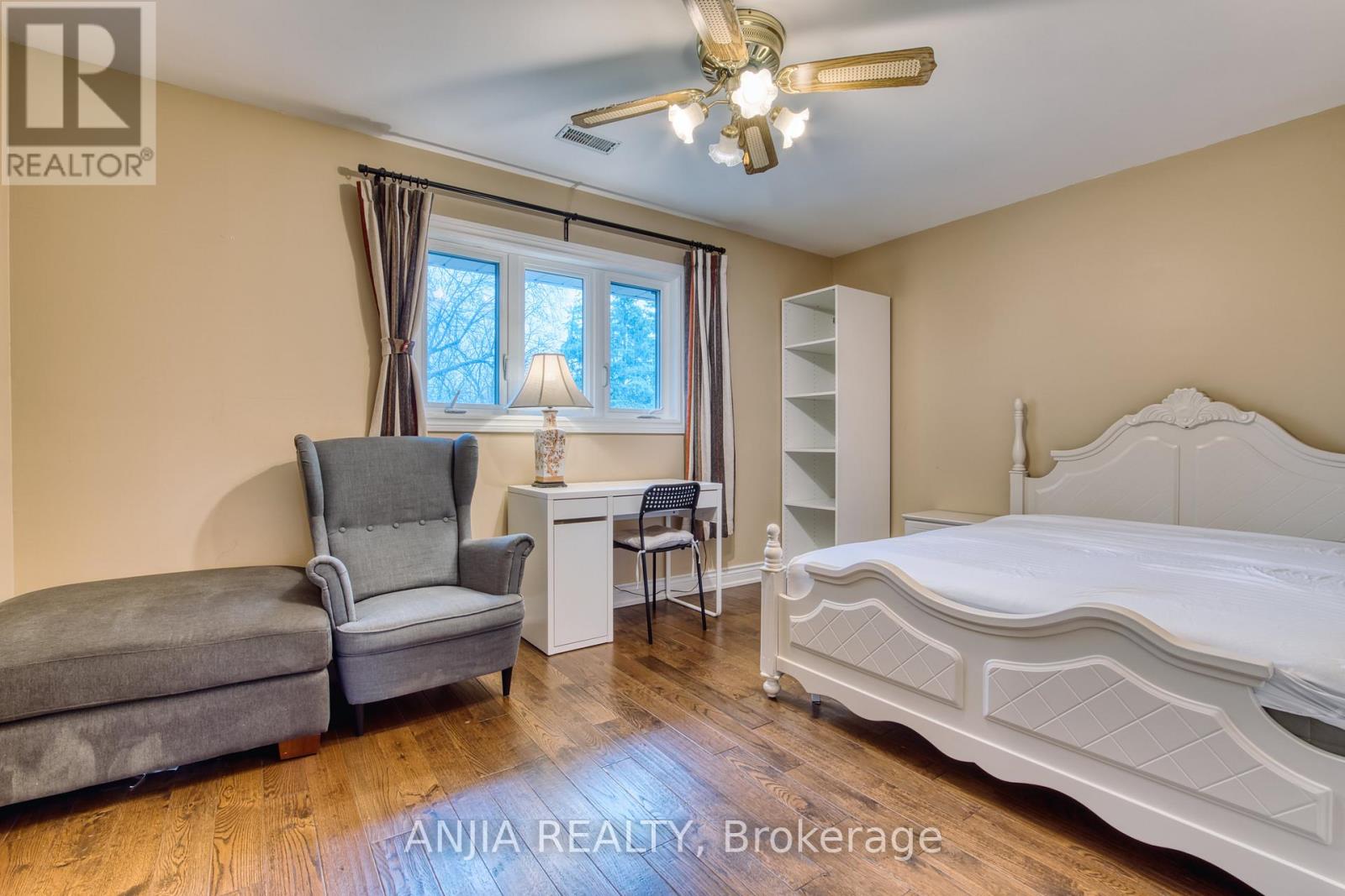 Second Floor - 37 Allangrove Crescent, Toronto, Ontario  M1W 1S4 - Photo 6 - E13067260