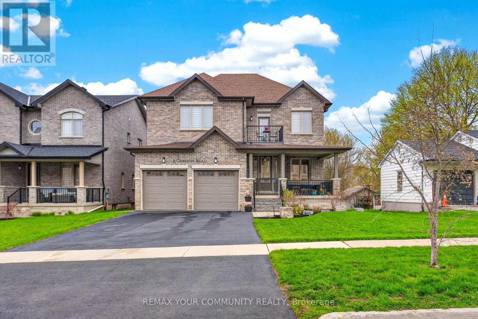 6 GRAYSON ROAD, Ajax, Ontario