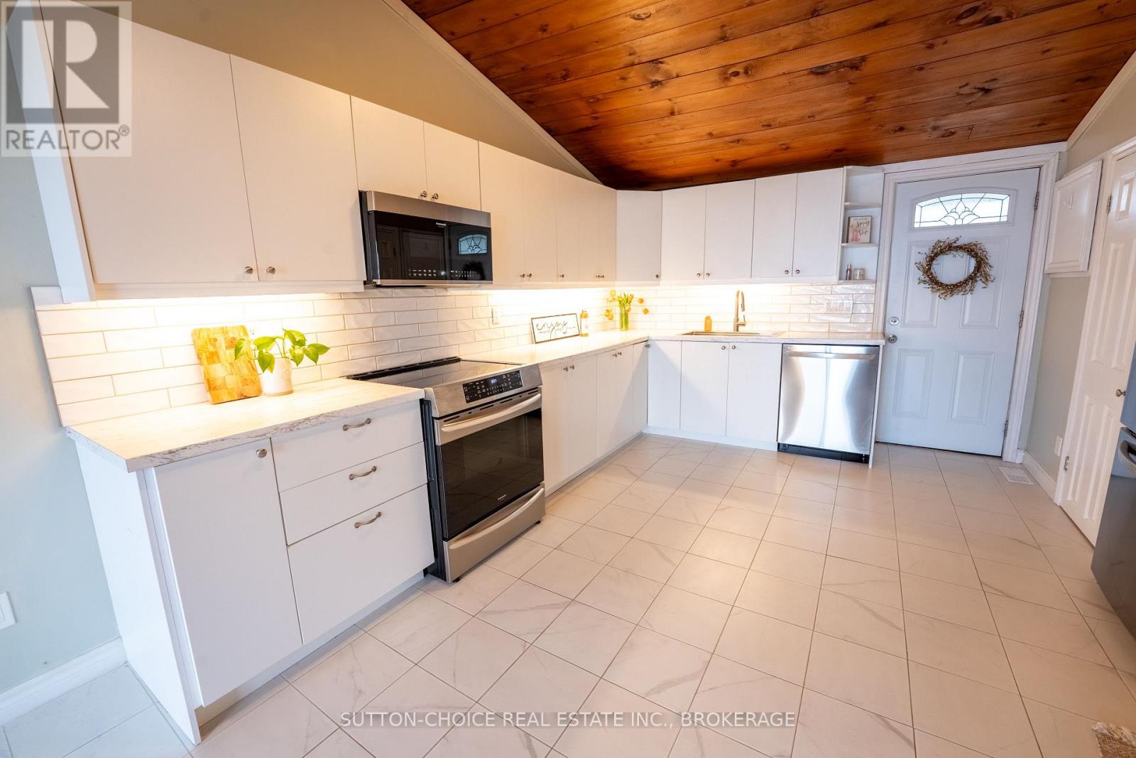 Lorem Ipsum Dolor Si, North Bay, Ontario  P1B  - Photo 13 - DEMO29683701