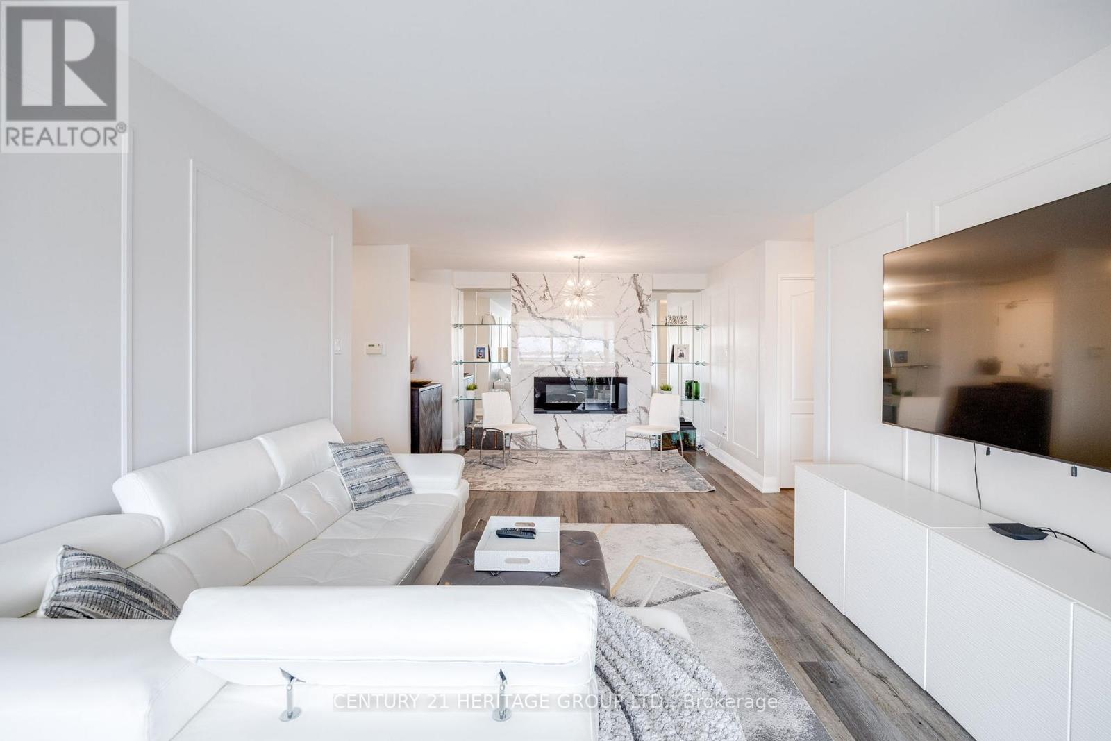 707 - 7 TOWNSGATE DRIVE, Vaughan, Ontario