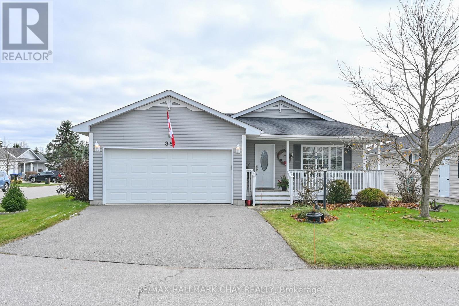 38 Kentucky Avenue, Wasaga Beach, Ontario  L9Z 3A8 - Photo 1 - S13067148