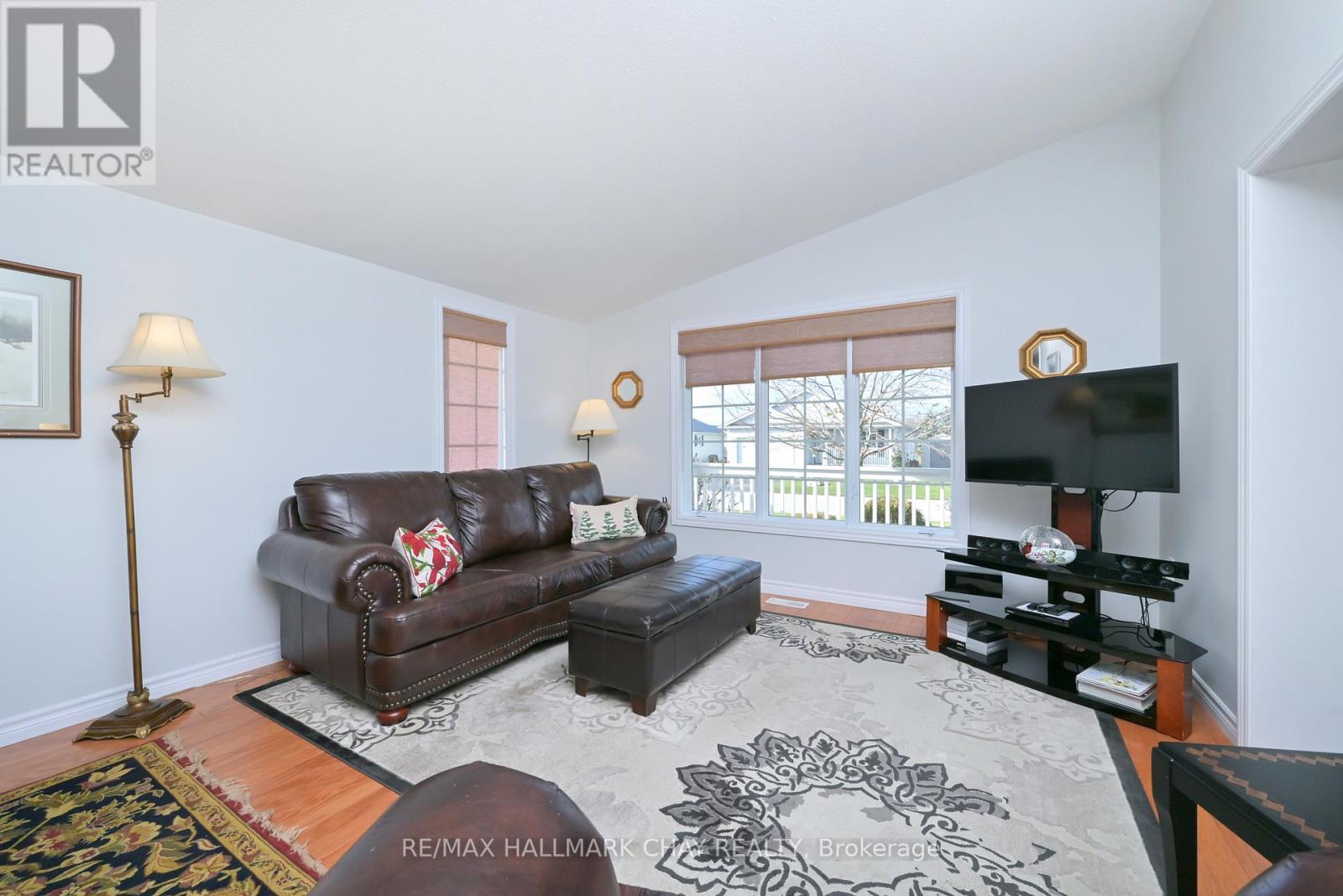 38 Kentucky Avenue, Wasaga Beach, Ontario  L9Z 3A8 - Photo 18 - S13067148