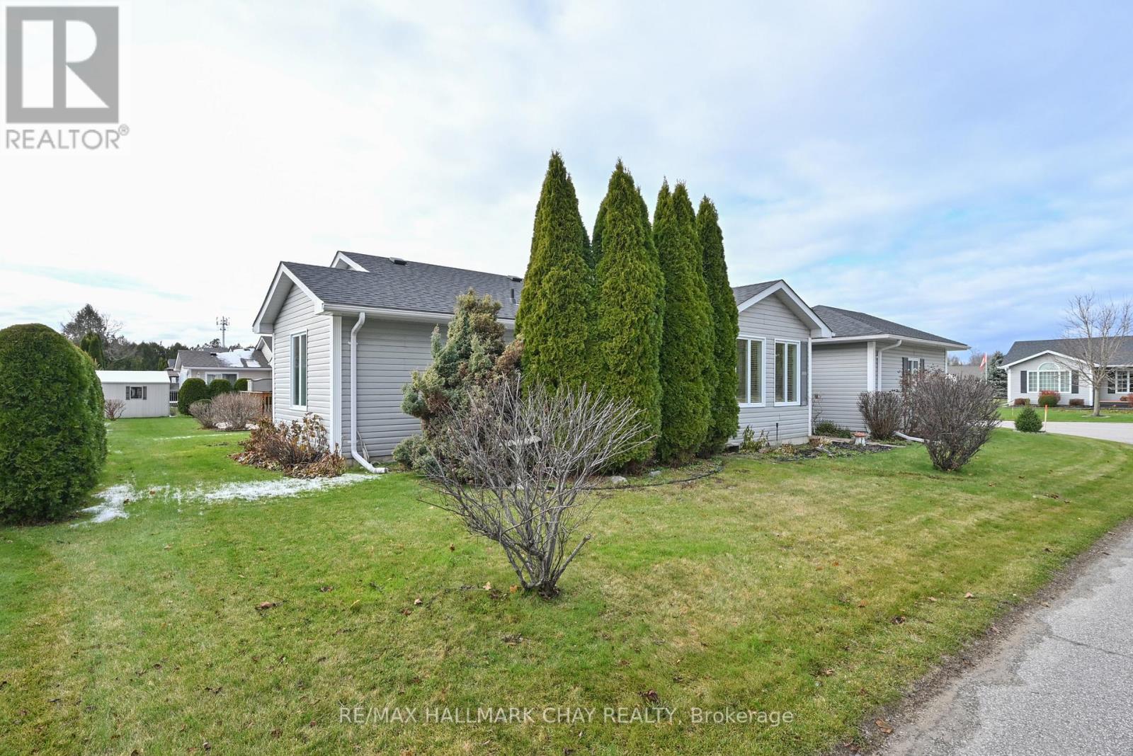 38 Kentucky Avenue, Wasaga Beach, Ontario  L9Z 3A8 - Photo 30 - S13067148