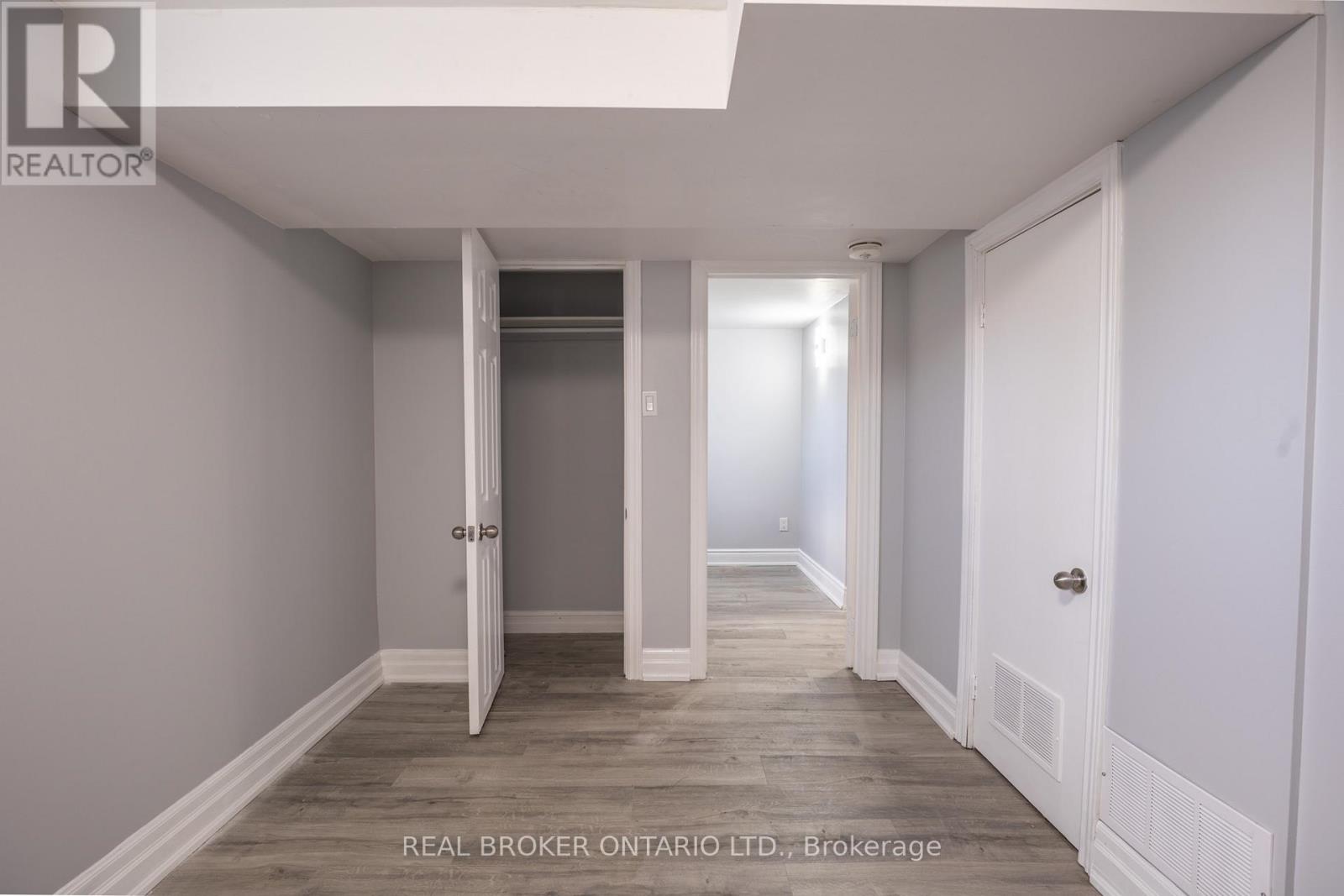 3 - 32 Grove Street W, Barrie (Queen's Park), Ontario  L4N 1M7 - Photo 6 - S13067378