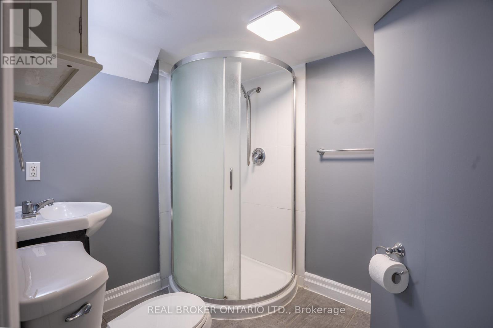 3 - 32 Grove Street W, Barrie (Queen's Park), Ontario  L4N 1M7 - Photo 8 - S13067378