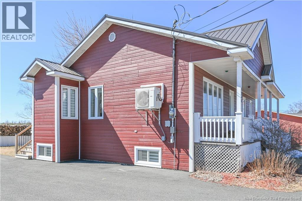 1358 Des Fondateurs Street, Paquetville, New Brunswick  E8R 1A4 - Photo 9 - NB138142