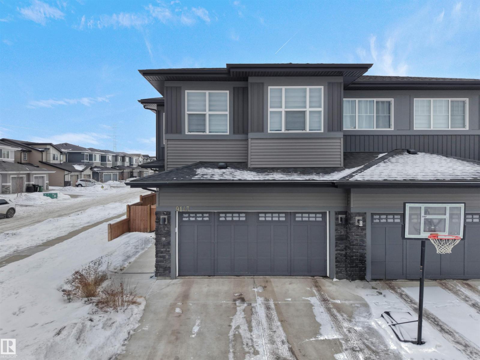 9143 PEAR DR SW, edmonton, Alberta