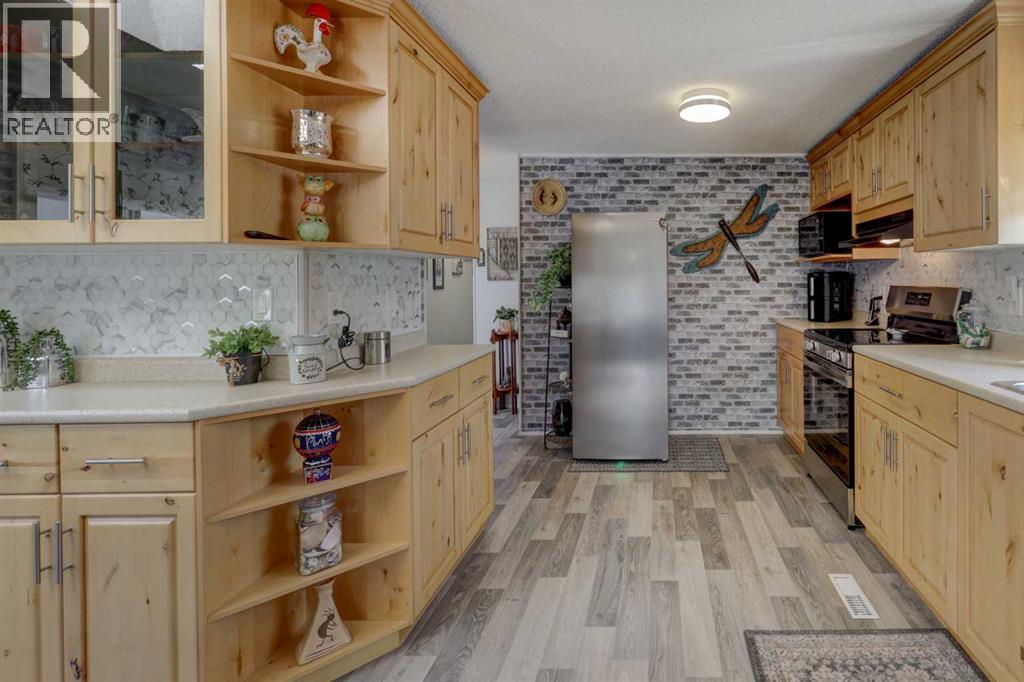 256 Burroughs Circle NE, Calgary, Alberta