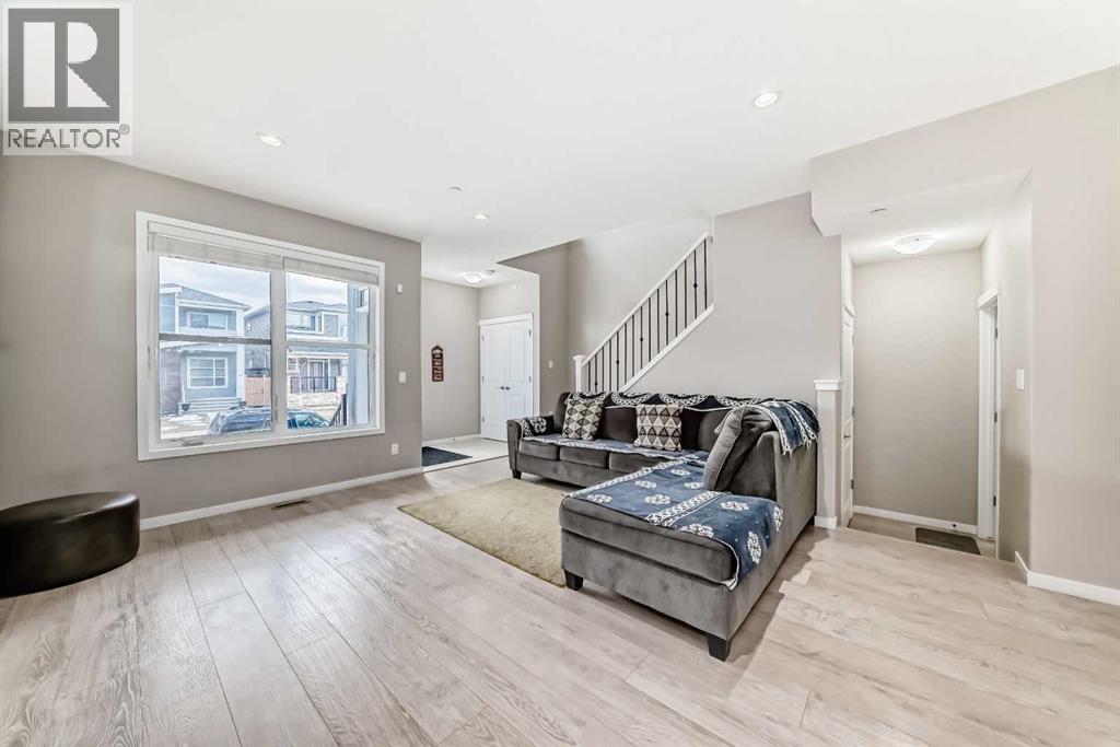 140 Howse Avenue NE, Calgary, Alberta  T3P 0W1 - Photo 10 - A2306518