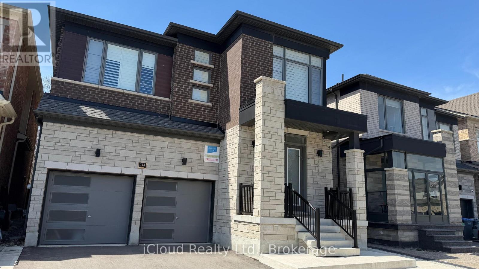 144 Petch Avenue, Caledon, Ontario  L7C 4L3 - Photo 2 - W13067212