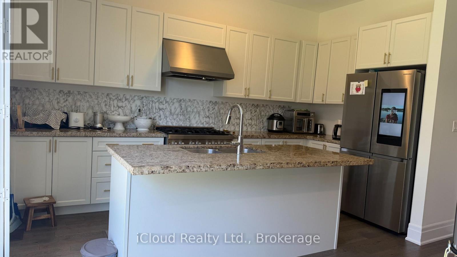 144 Petch Avenue, Caledon, Ontario  L7C 4L3 - Photo 9 - W13067212
