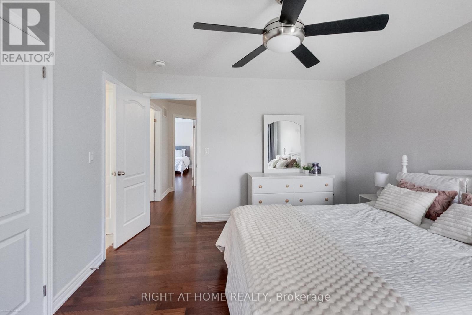 300 Mcgibbon Drive, Milton, Ontario  L9T 8V3 - Photo 33 - W13067272