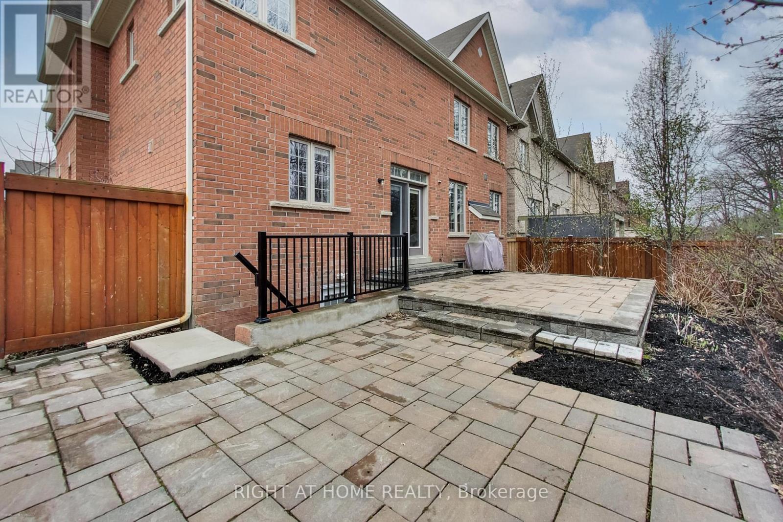 300 Mcgibbon Drive, Milton, Ontario  L9T 8V3 - Photo 43 - W13067272