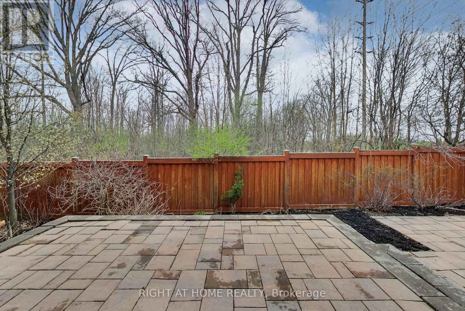 300 Mcgibbon Drive, Milton, Ontario  L9T 8V3 - Photo 46 - W13067272